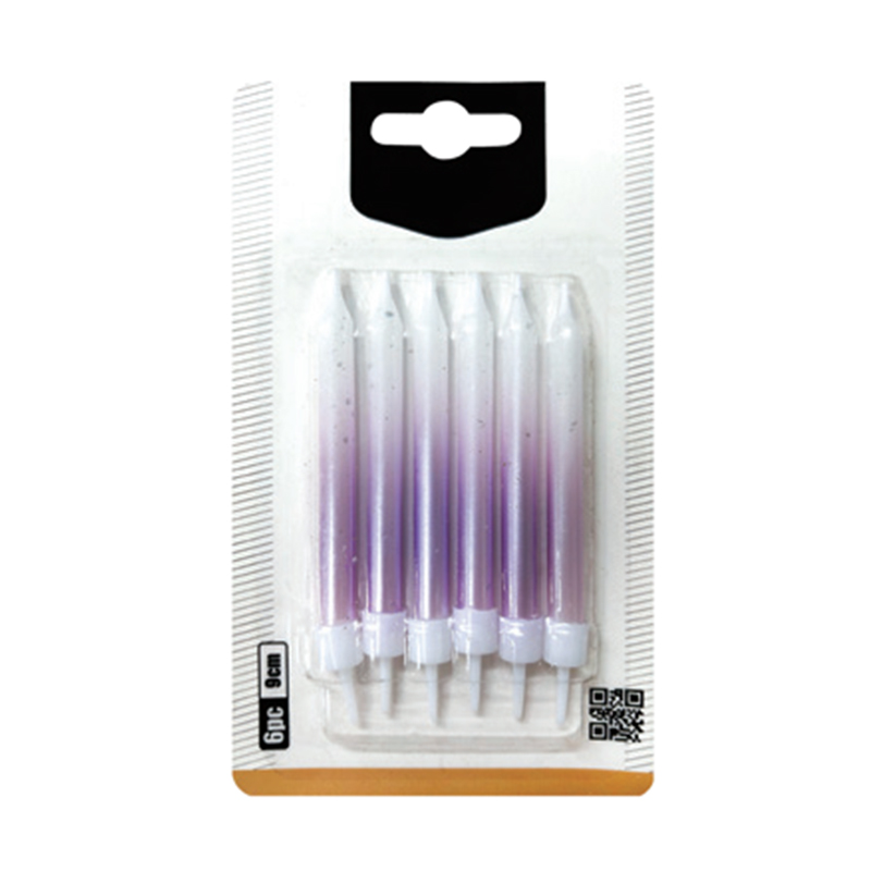 Dört renkli şeffaf degrade mumlar